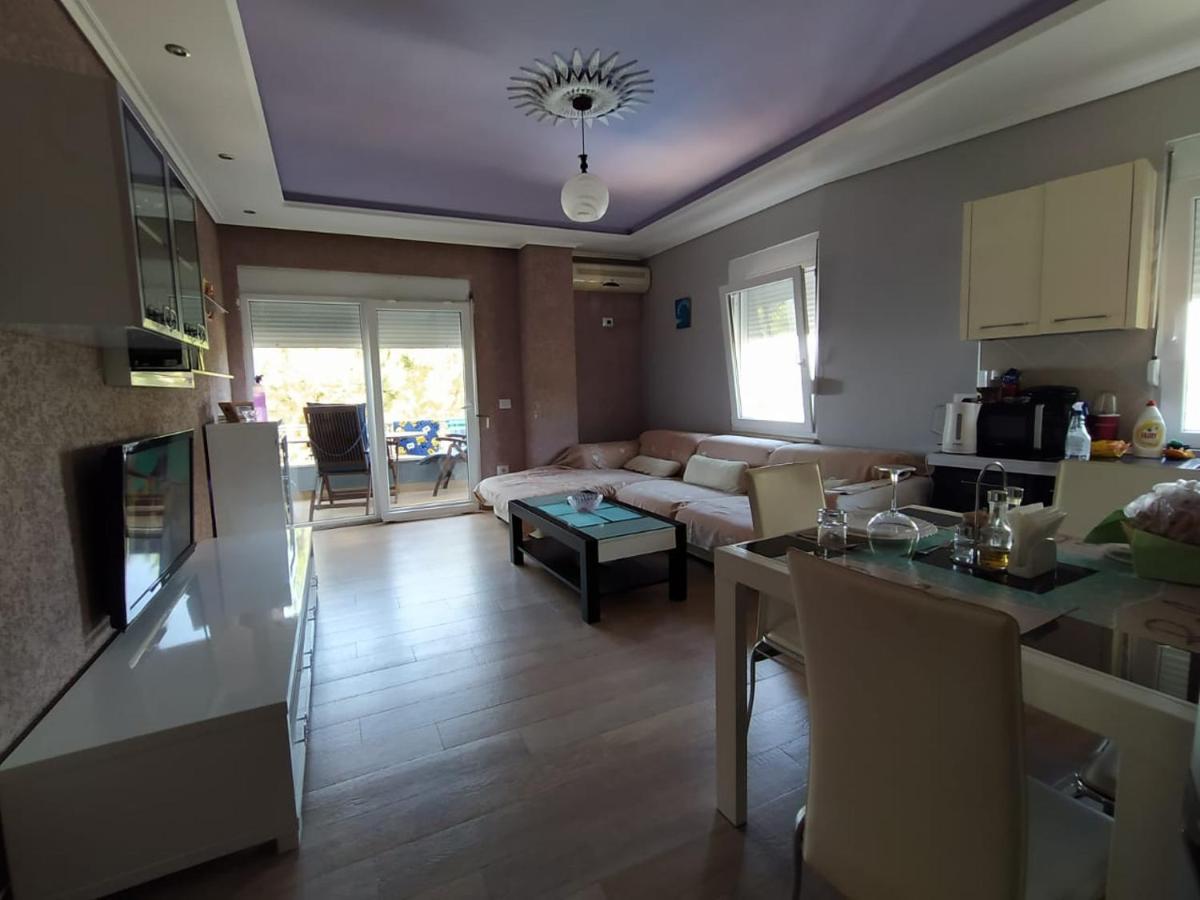 Mia'S Sea View Apartment Golem  Εξωτερικό φωτογραφία